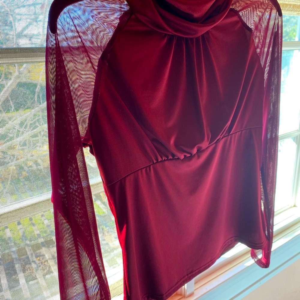 🔥3 for $20 Flattering red top, cowl neck, sexy sheer sleeves.